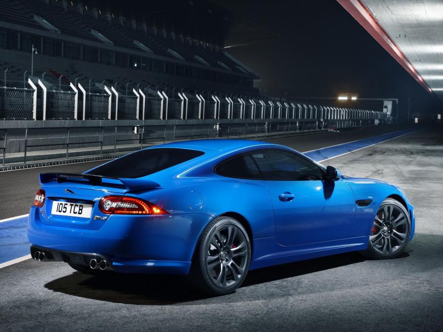 Jaguar XKR-S 2011 года  (фото 29 из 35)